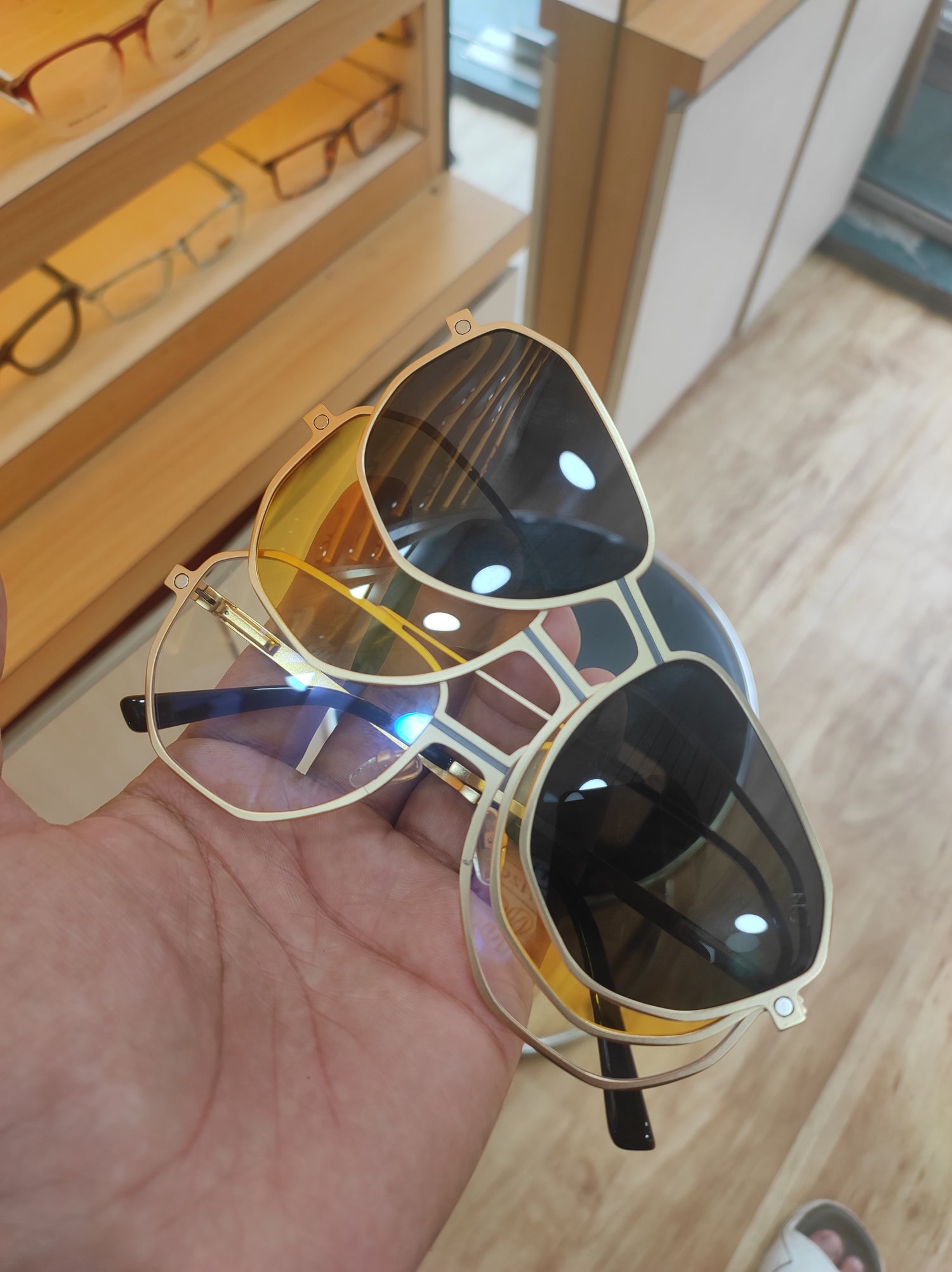 Golden Aviator shape Full titanium frame 3 in 1 clip on best for day and night drive