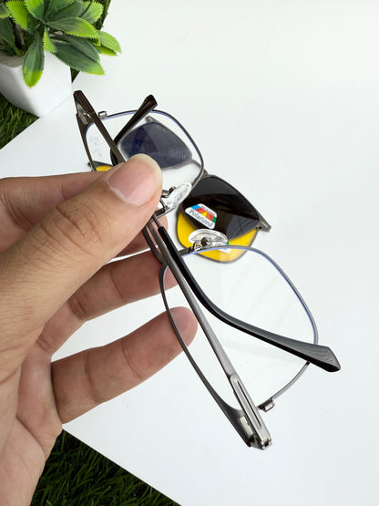 Regular rectangular shape clip-on eyeglasses